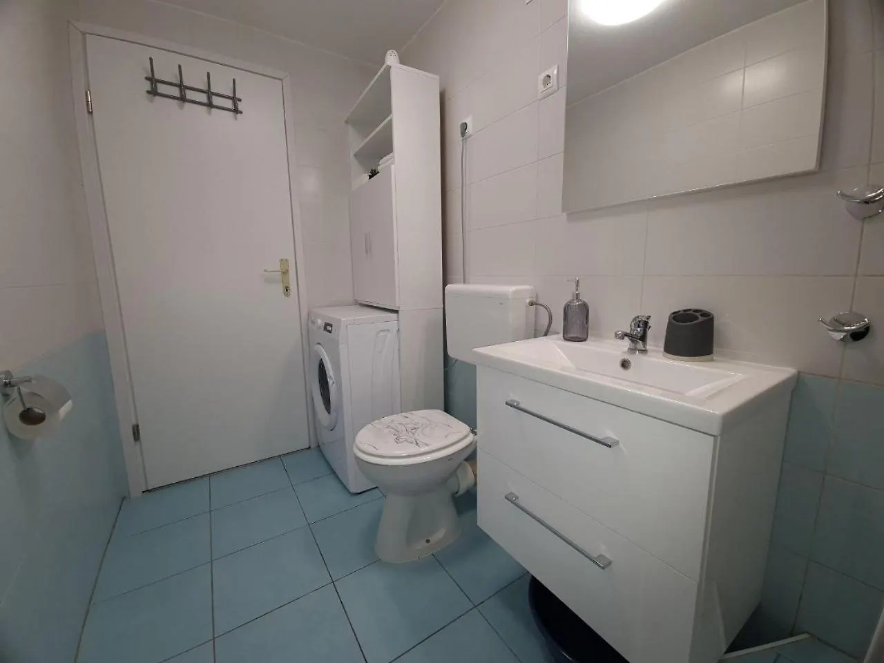 Eden Apartment Kornic 0*,