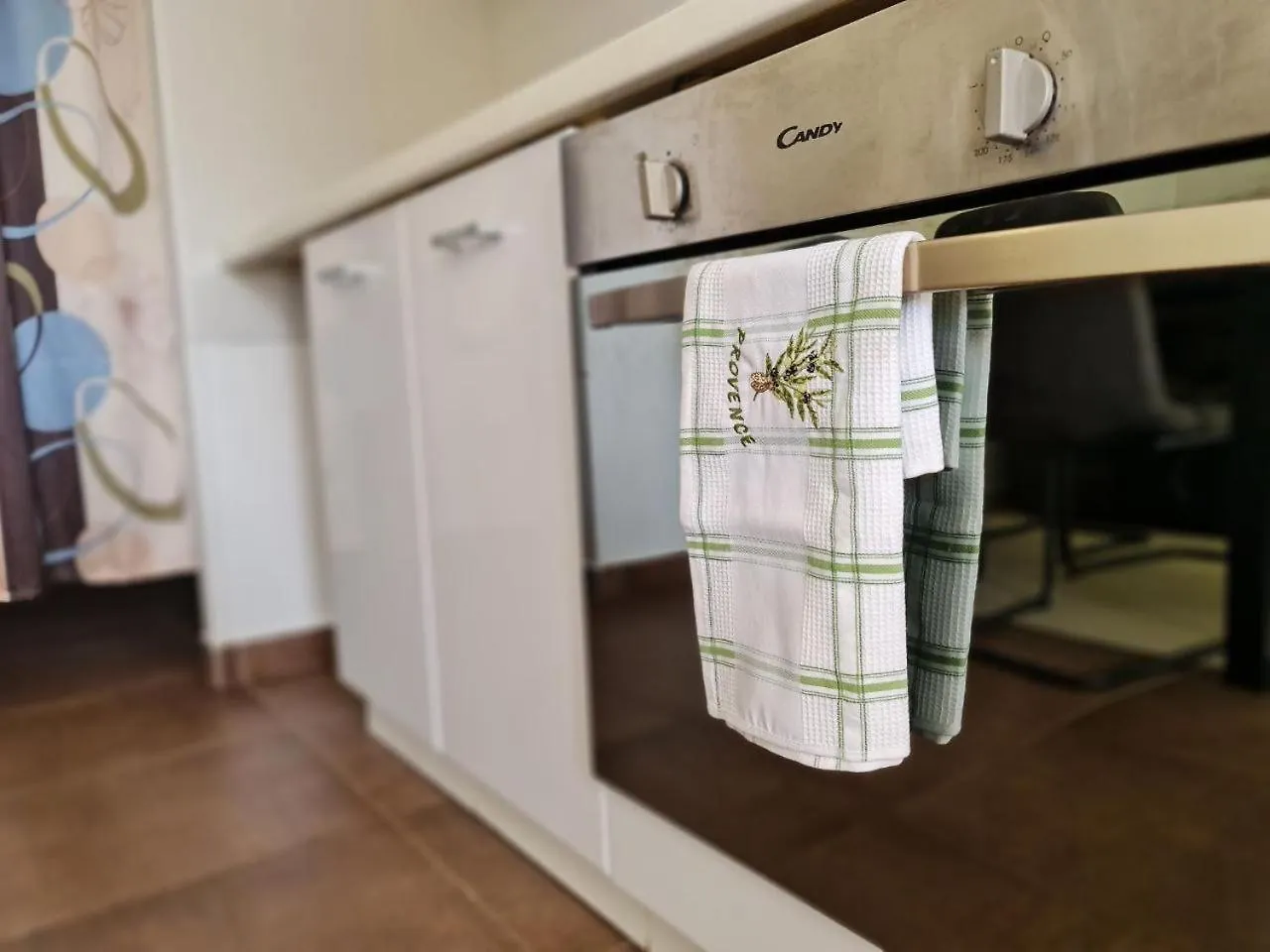 Eden Apartment Kornić 0*,