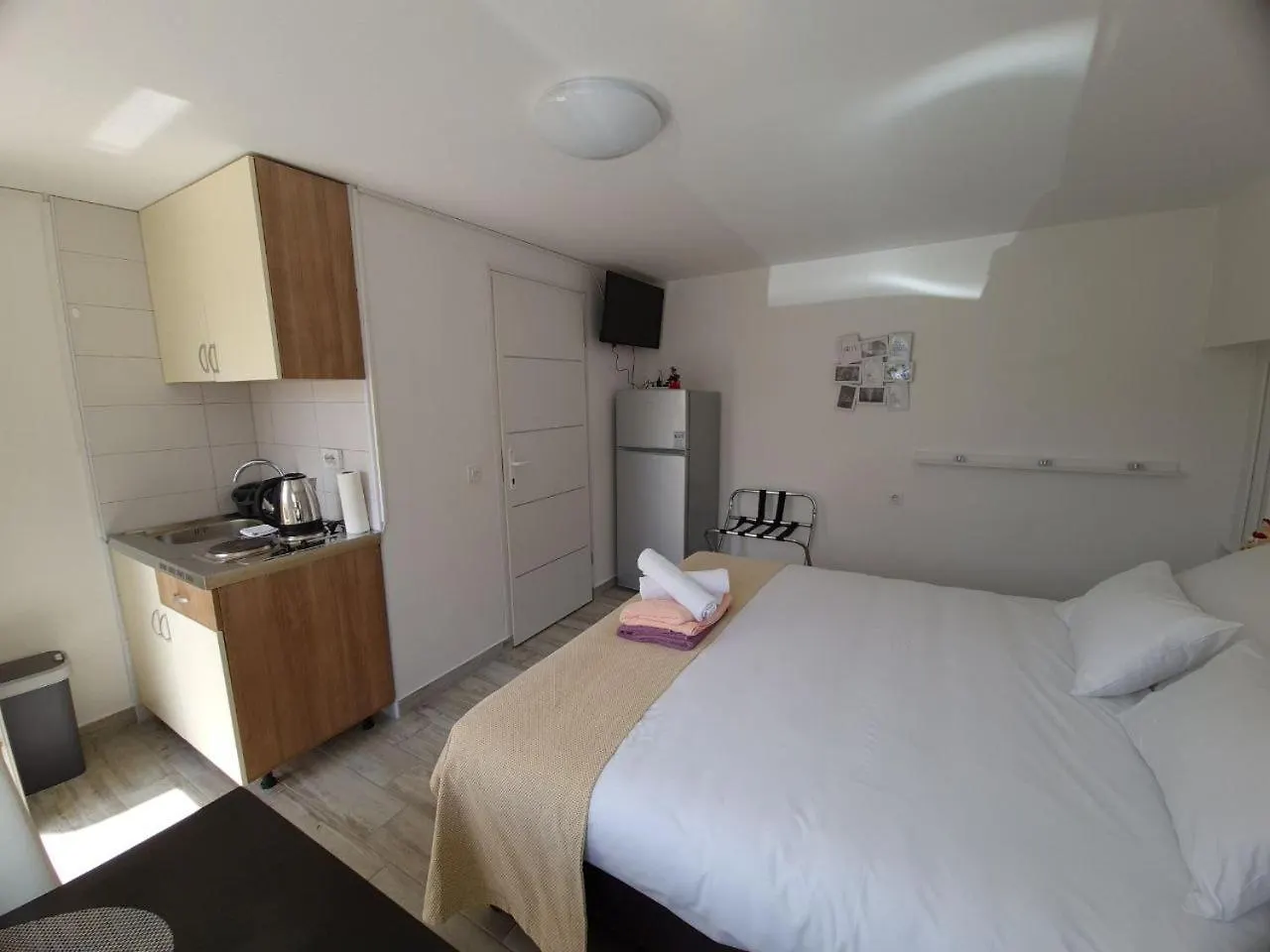Eden Apartment Kornić 0*,  Chorvatsko