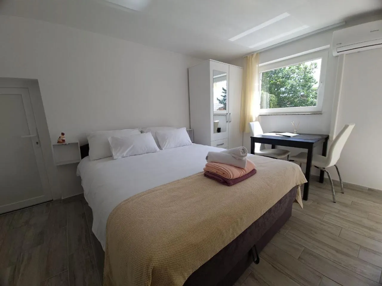 Eden Apartment Kornić
